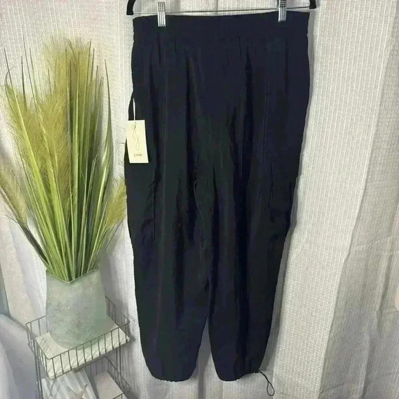 NWT Joie Womens Large Black Cargo Jogger Utility Tech Gorpcore Grunge Pants - Picture 7 of 14